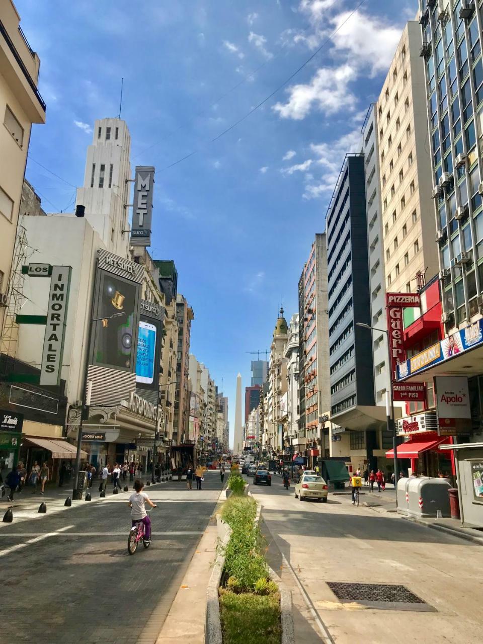 Estilo Y Comodidad En Av Corrientes, Departamento Con Estacionamiento Para Autos Buenos Aires Luaran gambar